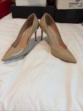 Casadei Beige Patent Leather Pointed-Toe Stiletto Pumps SZ 5.5 DAMAGED
